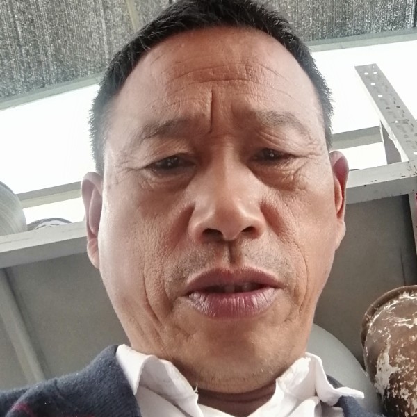 李慕白确认提交的照片