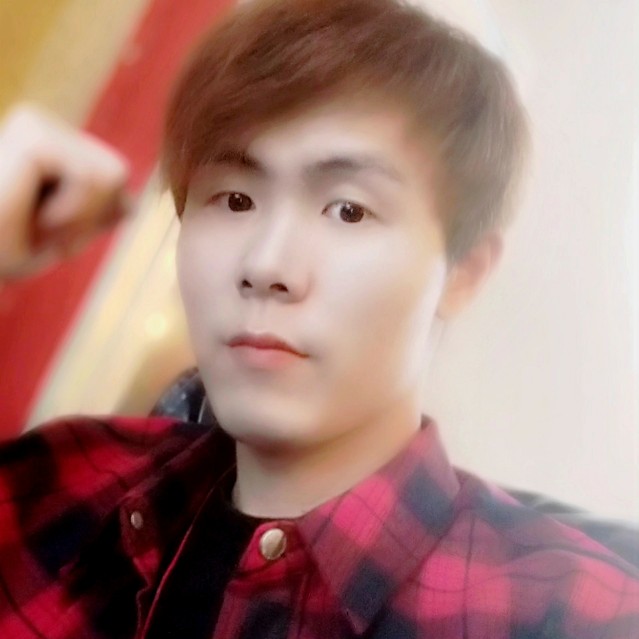 上官俊1的照片