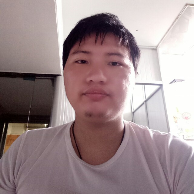 矫情路灯的照片
