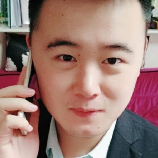 和谐流影的照片