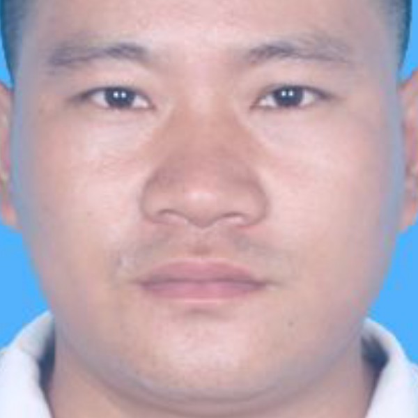 星愿爱恋活泼的照片