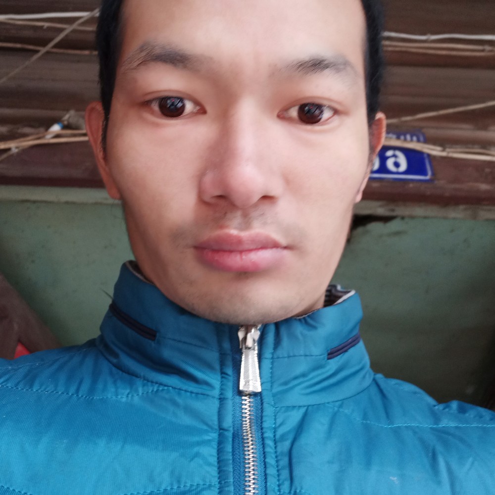 李天均的照片