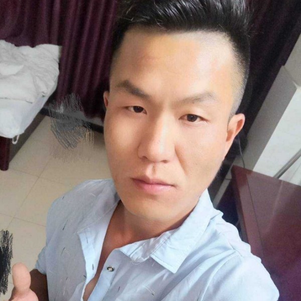 哲...明的照片