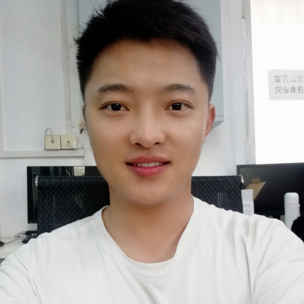 恬静就鸡翅的照片