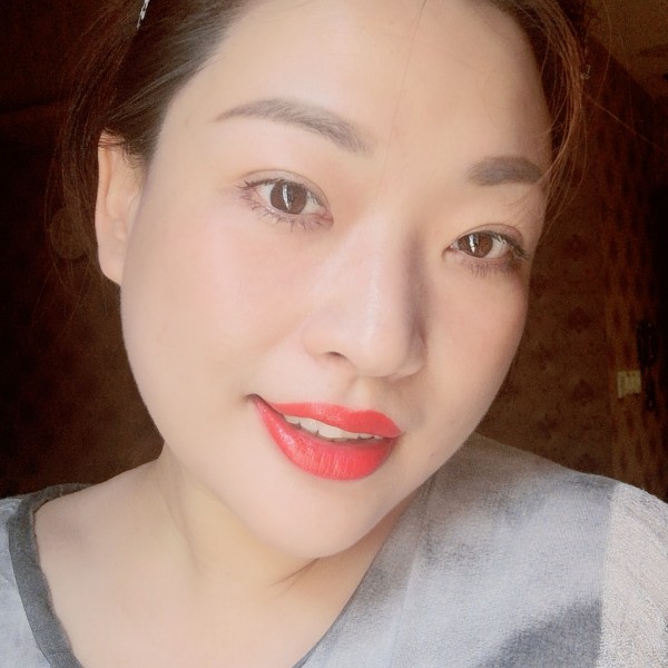 甄佑的照片