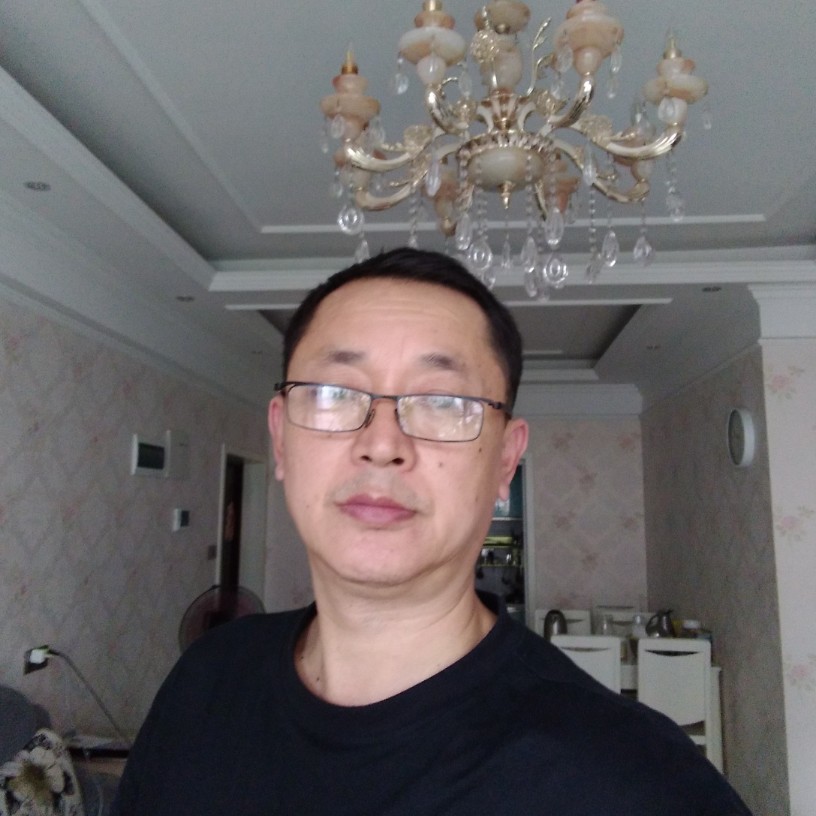 正直闻兮颜的照片