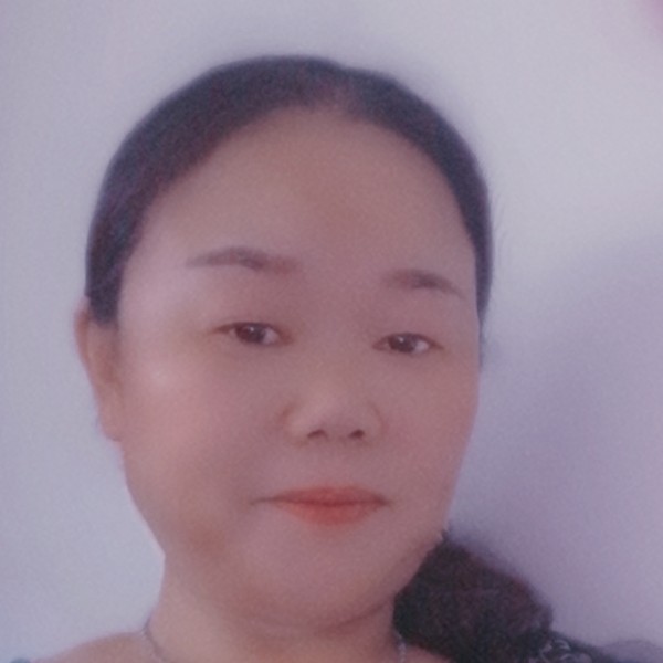 阔达改变大树的照片