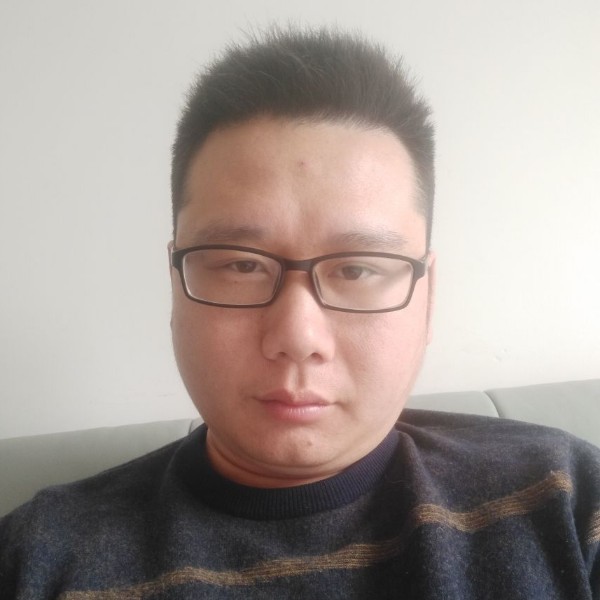 笑点低拿豆芽的照片