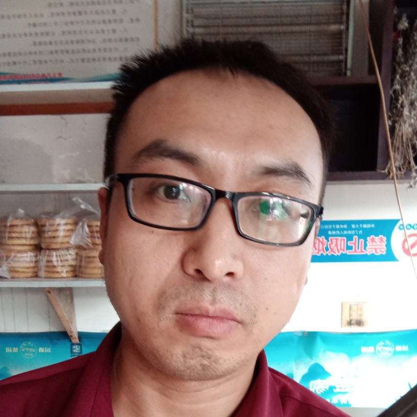 紧张用巨人的照片