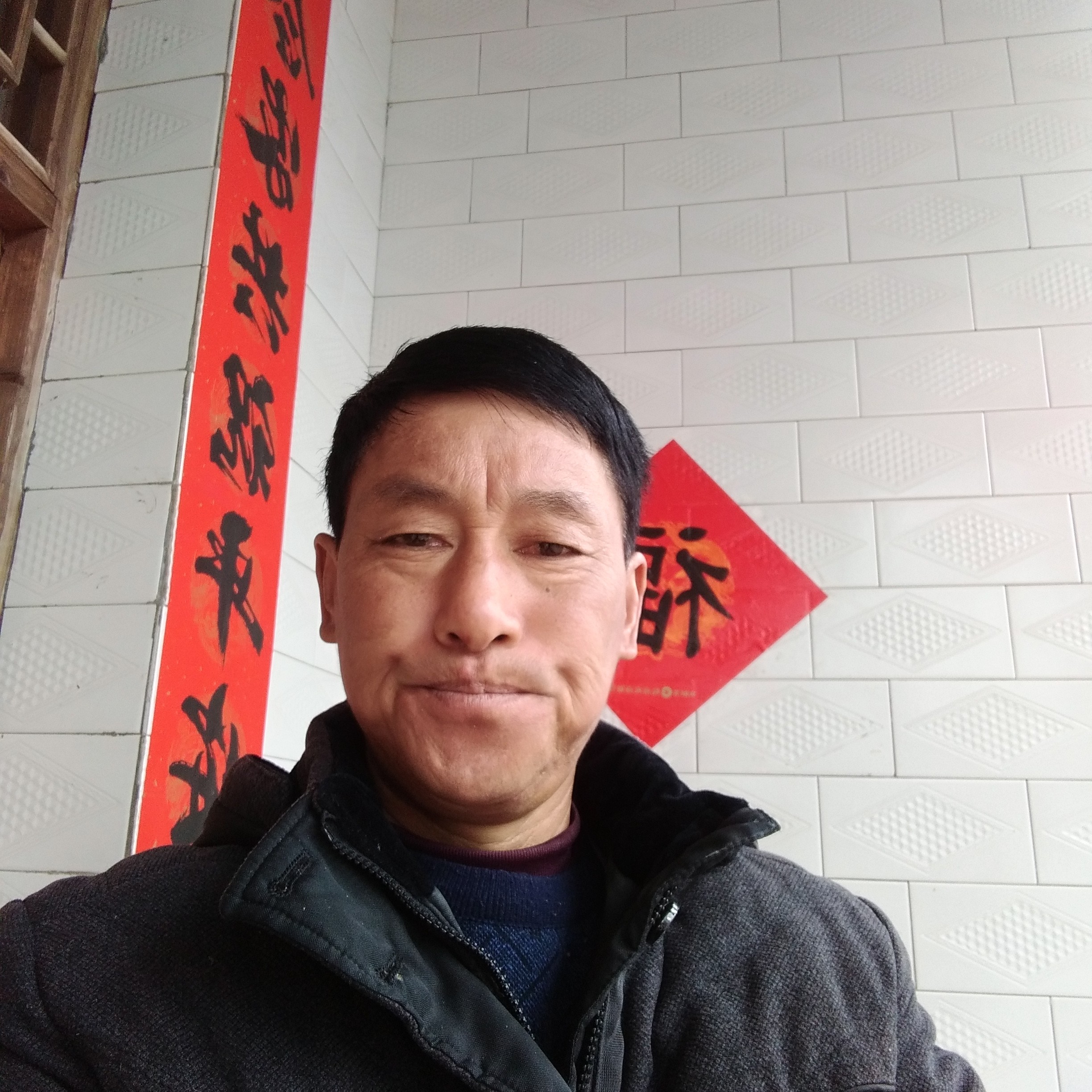 蓝天与沉默的照片
