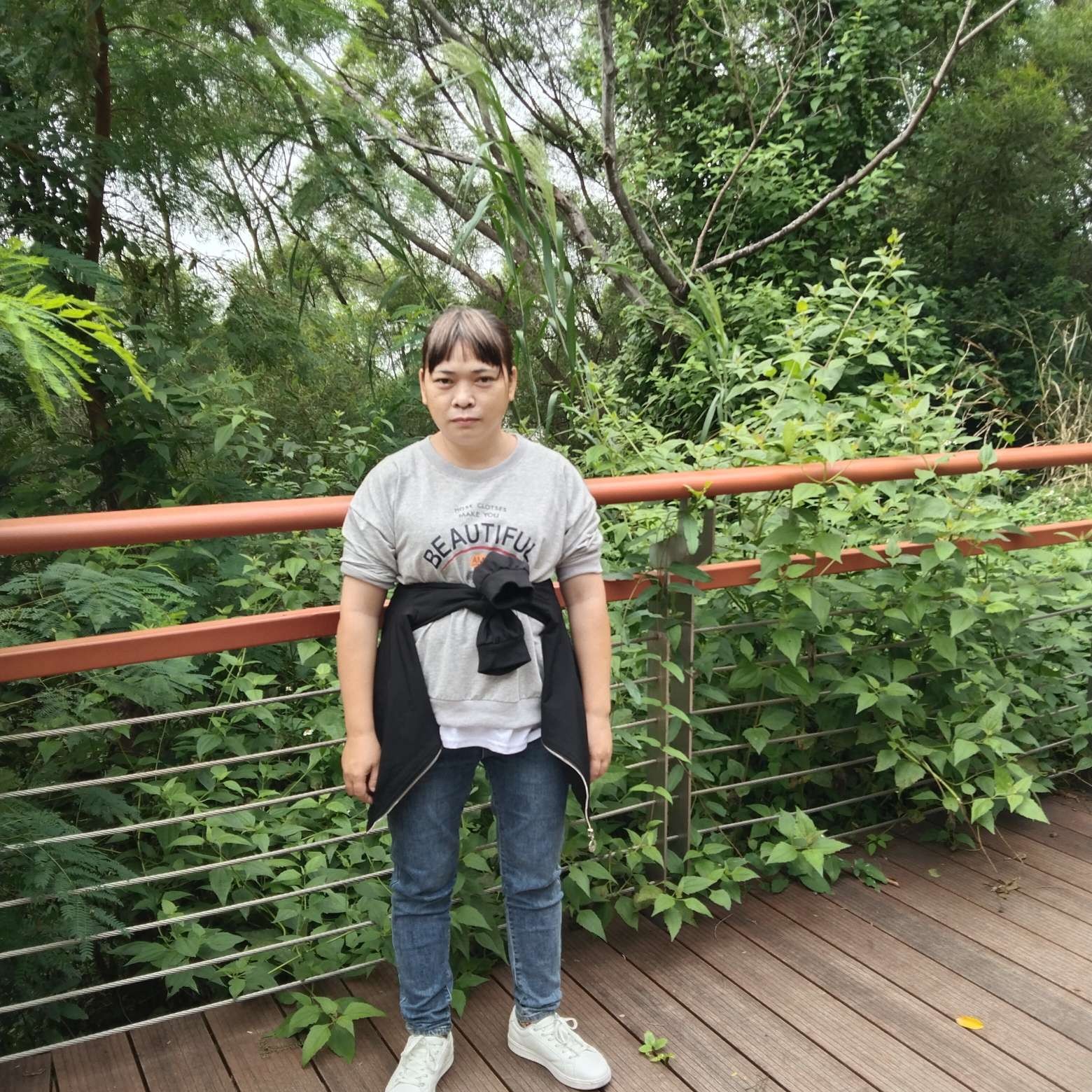酸奶笑舒服的照片