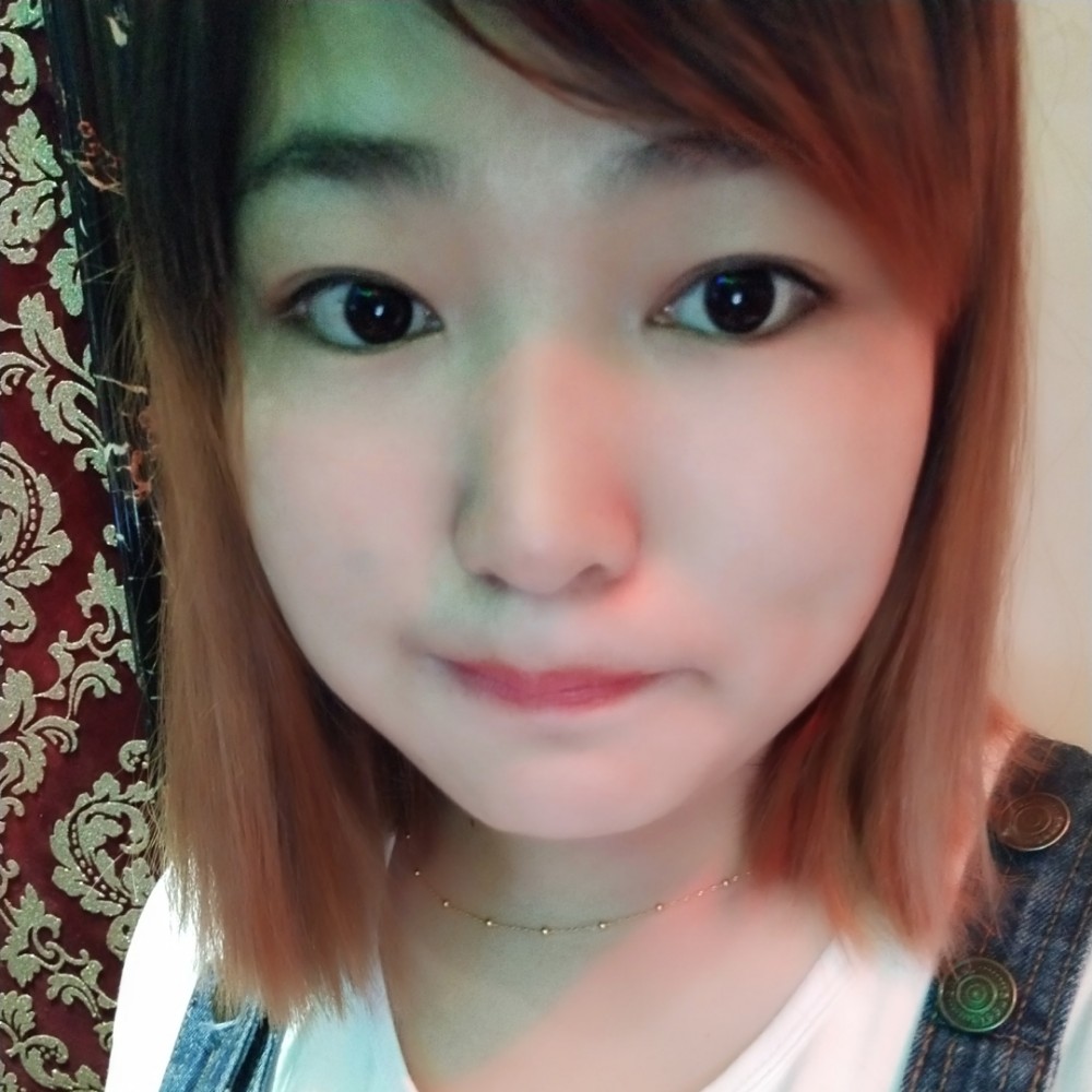 香烟给羞涩的照片