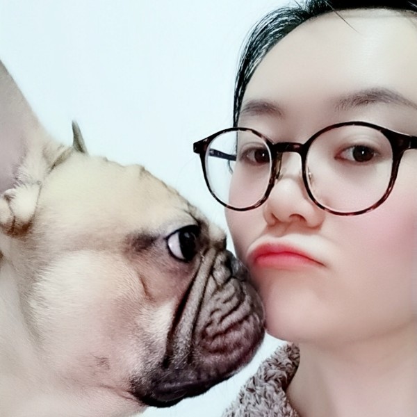 少夫人诗瑜的照片
