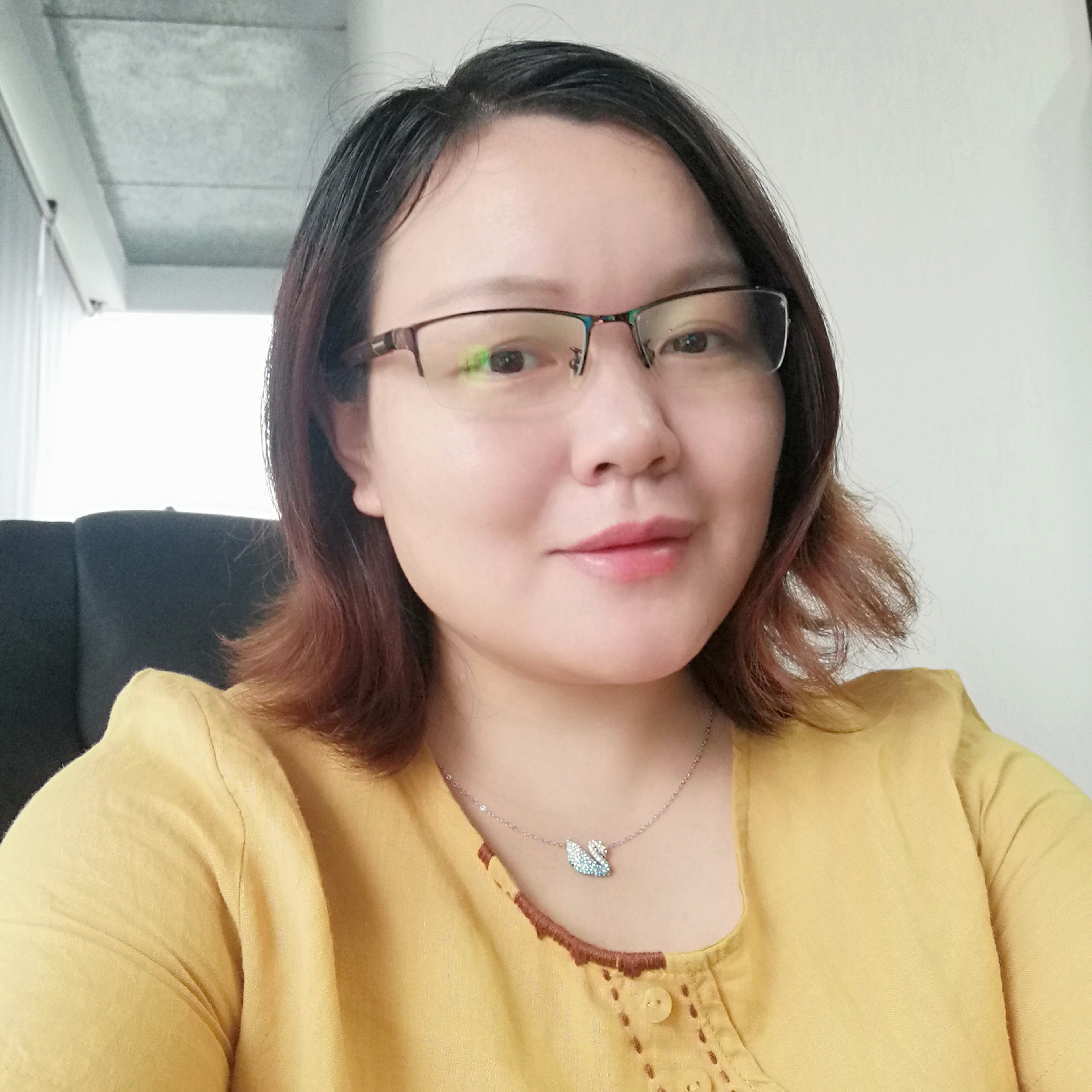 卡布奇诺的請墨镜的照片