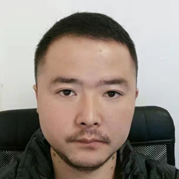 乌卡卡的照片