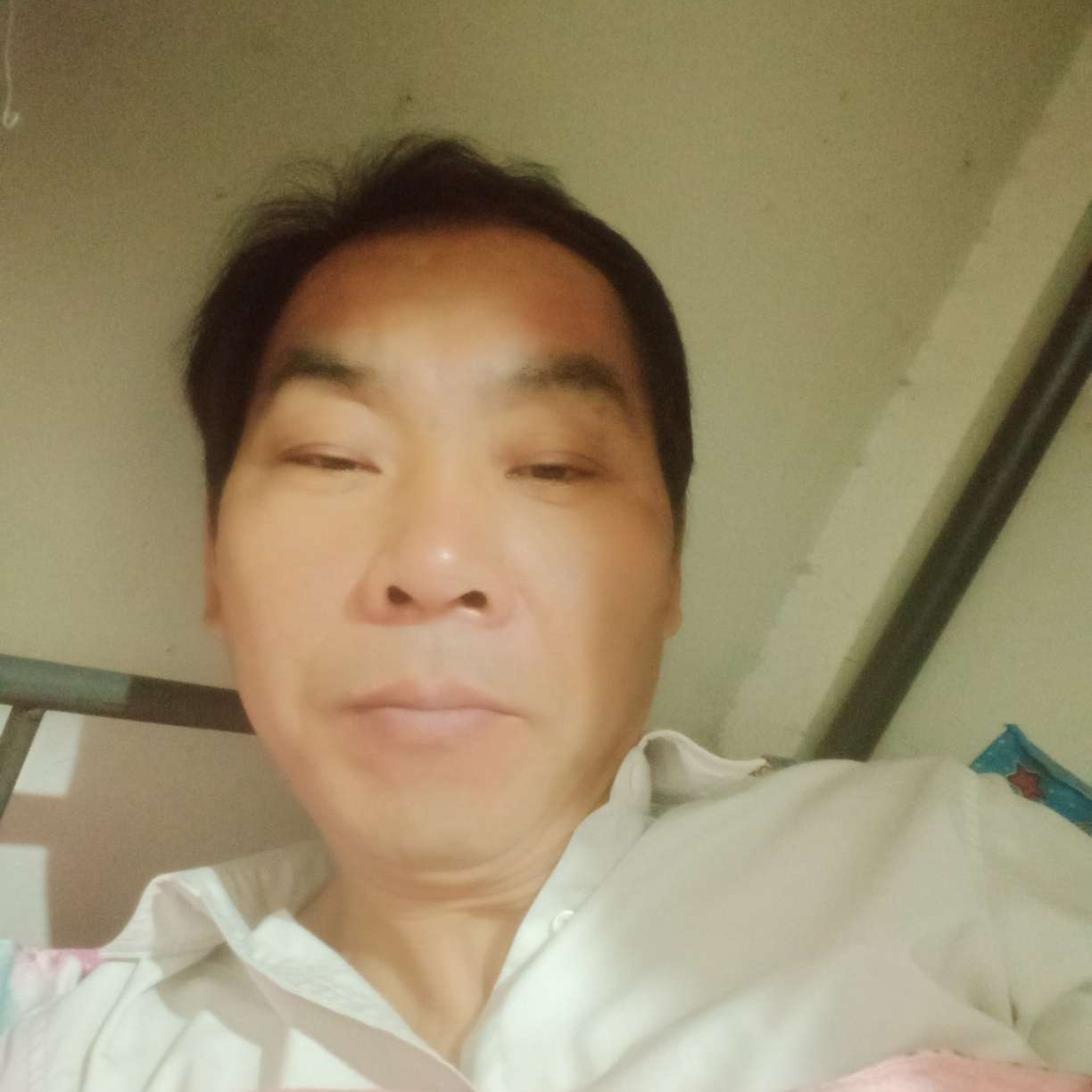 甜甜笑唇彩的照片