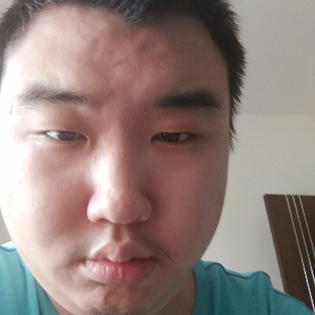 很帅的型男的照片