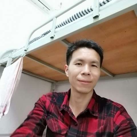 中心挽手粗暴的照片