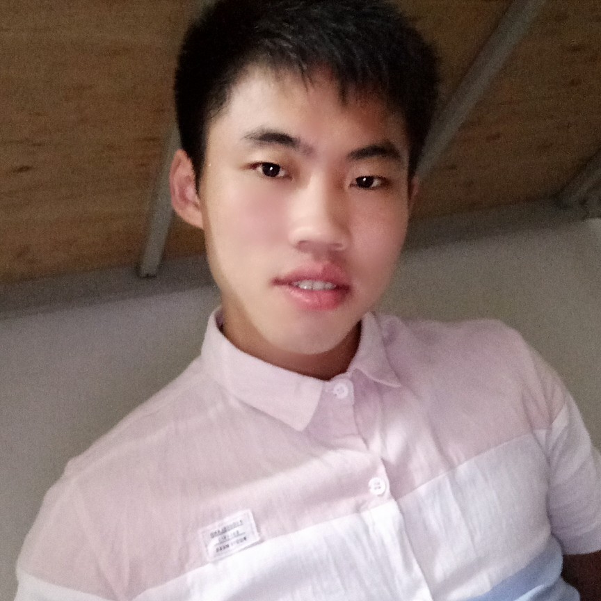 遇见爱笑的你的照片