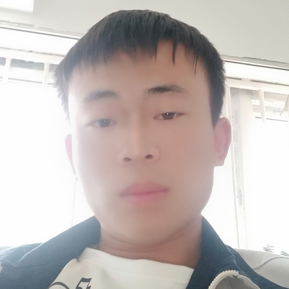 哭泣深拥锦瑟的照片
