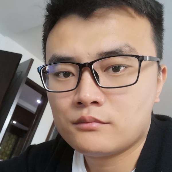 邹守猛的照片