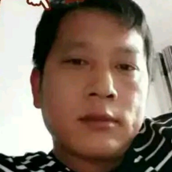 我是单身相在这里的照片
