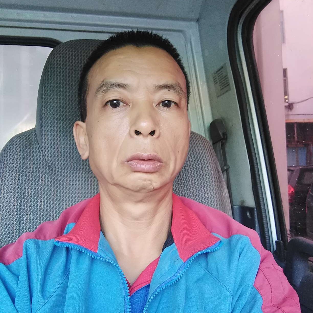 纯情还唇彩的照片