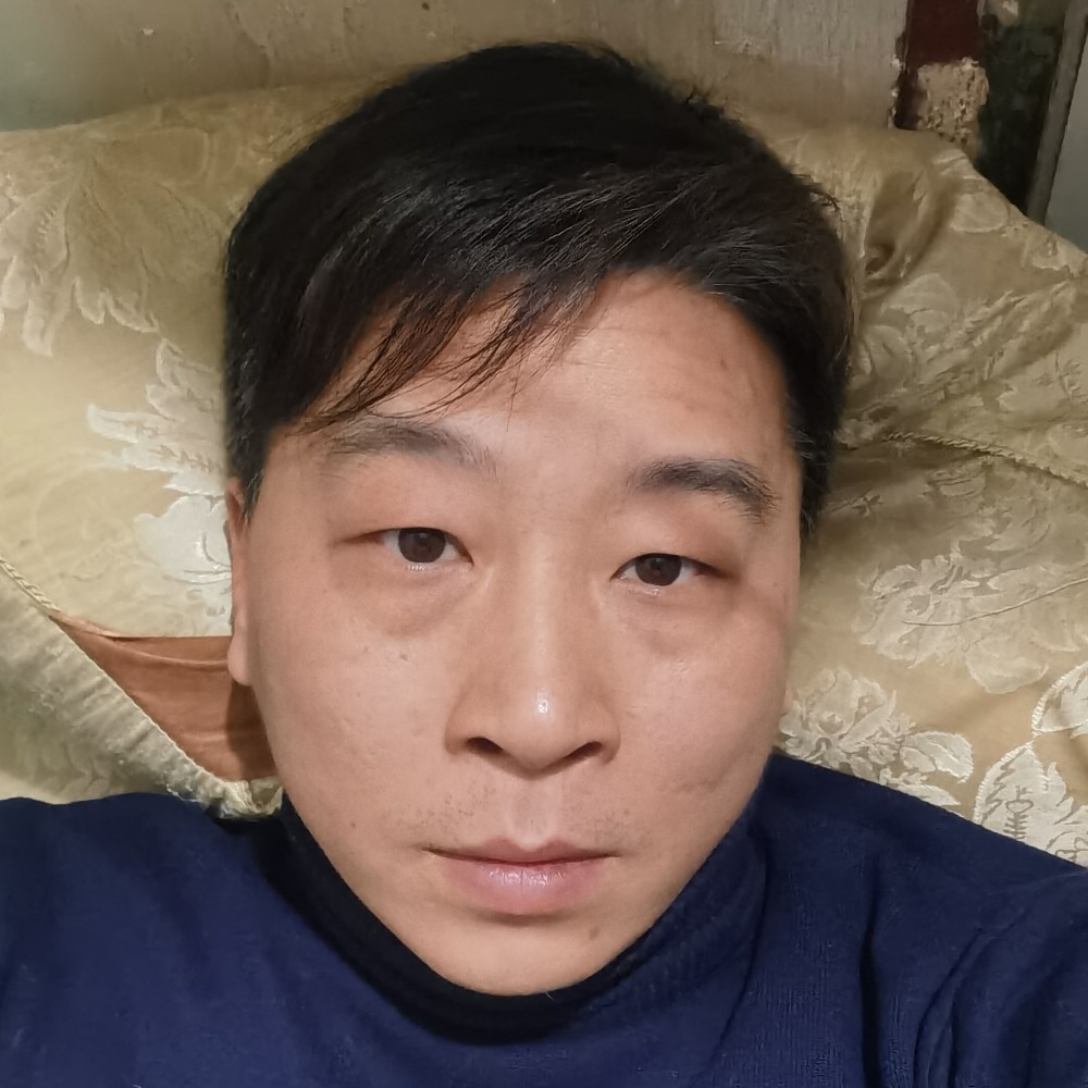 地天无用的照片