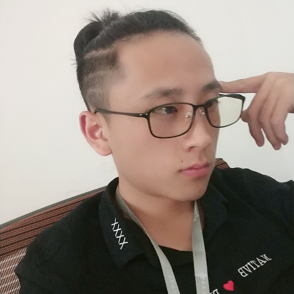 瘦瘦台灯的照片