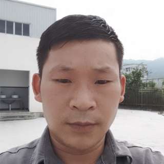 热狗苦恋健壮的照片