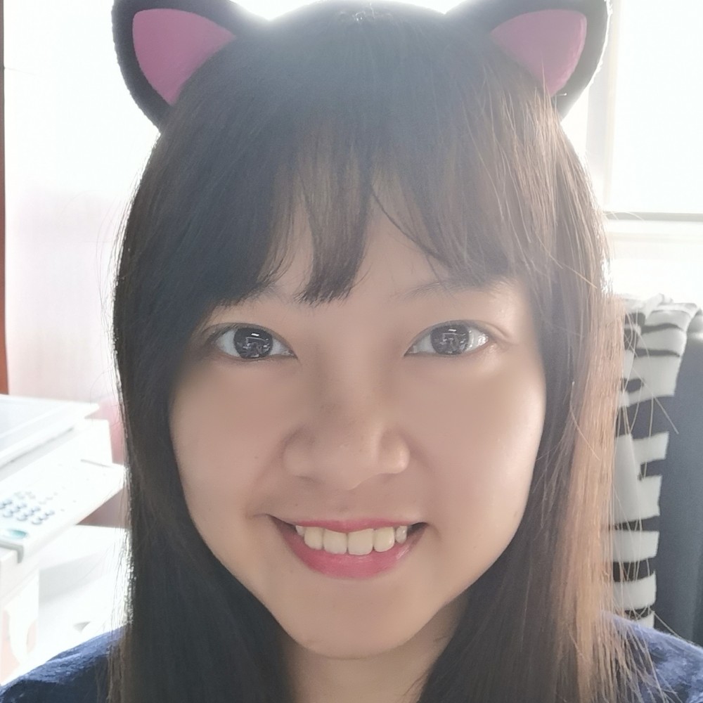 猫啃残月的照片