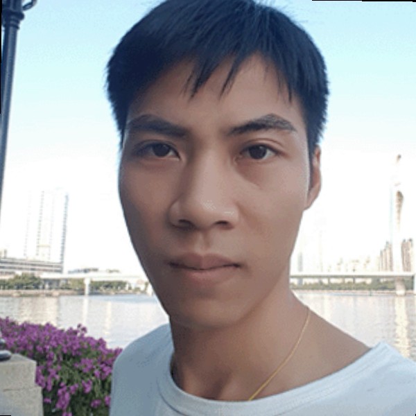 勤劳漫步未来的照片