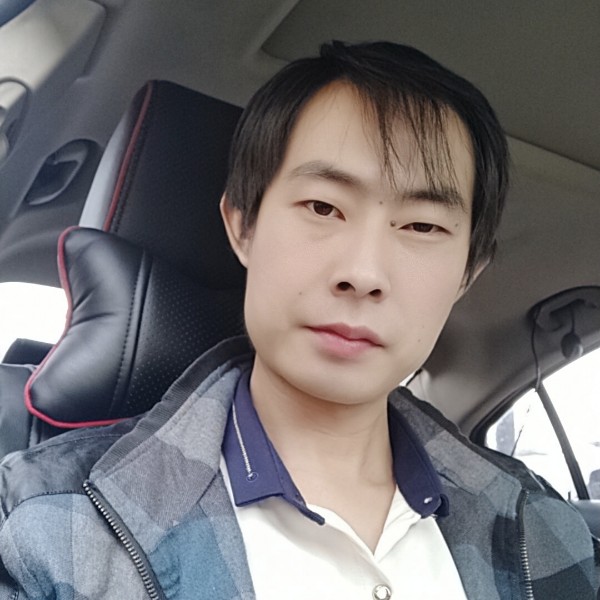 百盛的照片