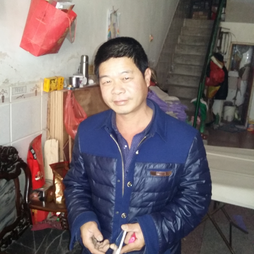 异乡人的幸福追求的照片