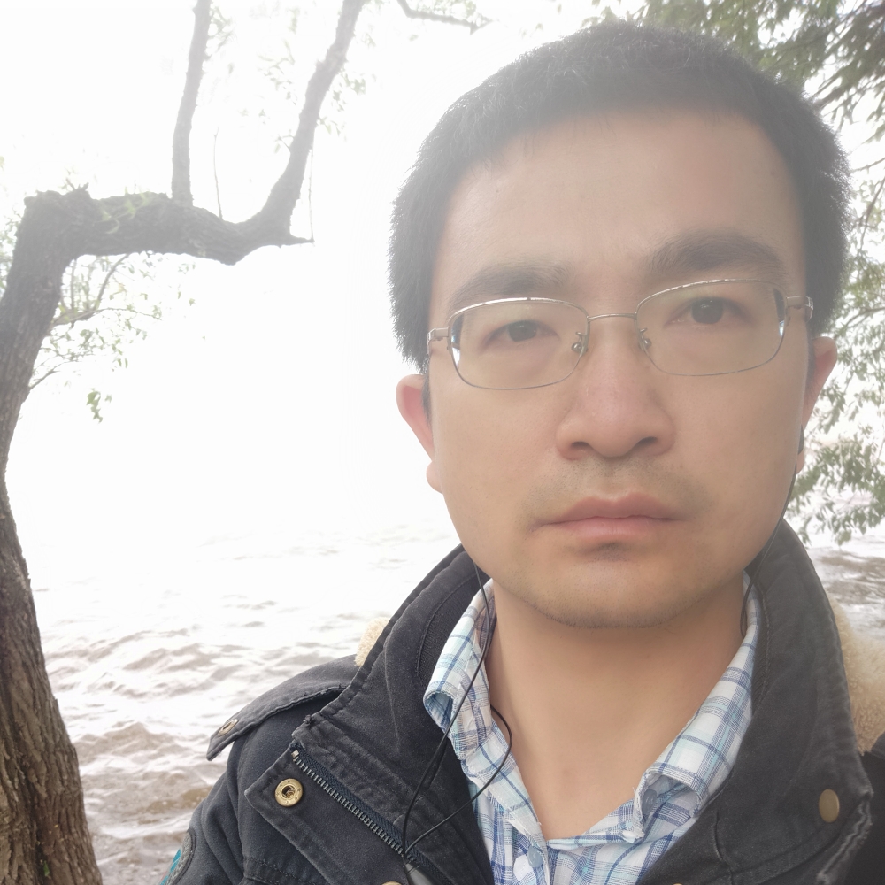 深情浅吻微凉的照片