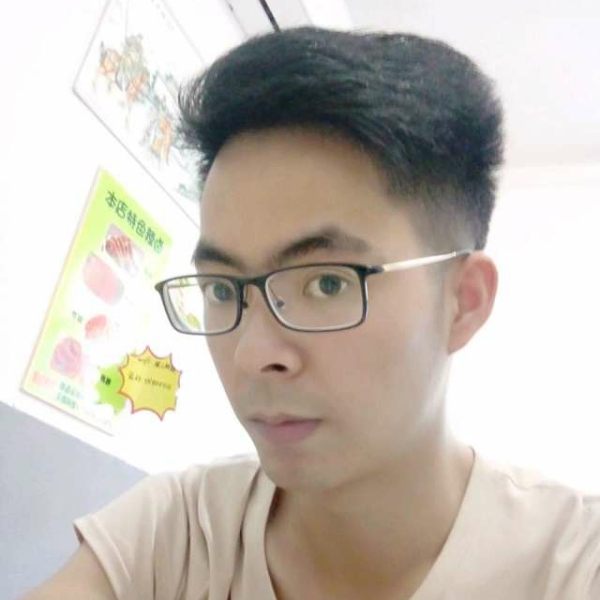 小哥灬的照片
