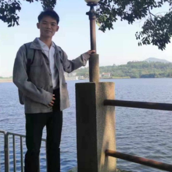 ☞雨后天晴。的照片