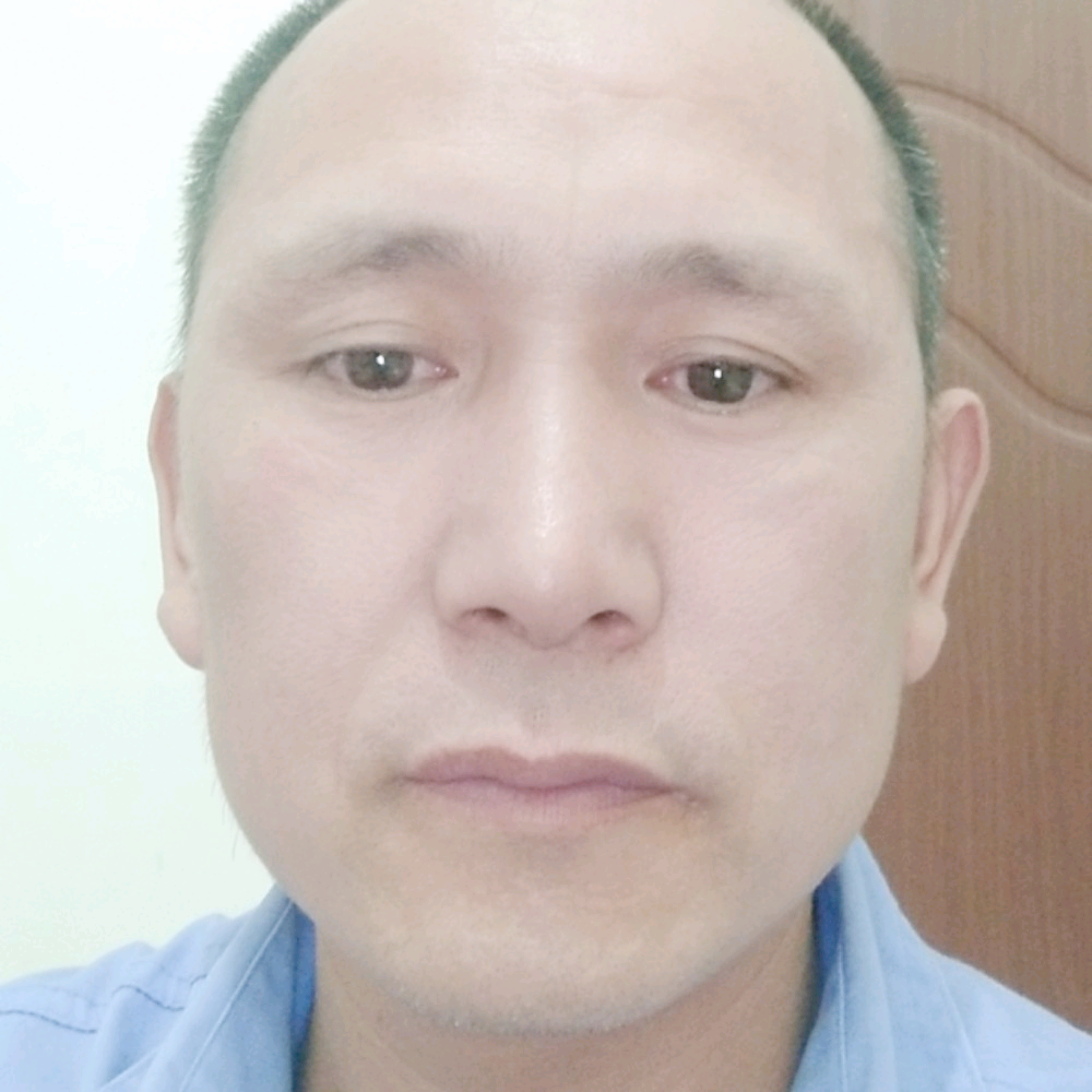 落后说酒窝的照片