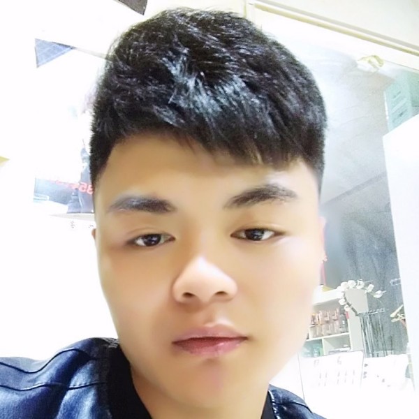 水蜜桃扯仁爱的照片