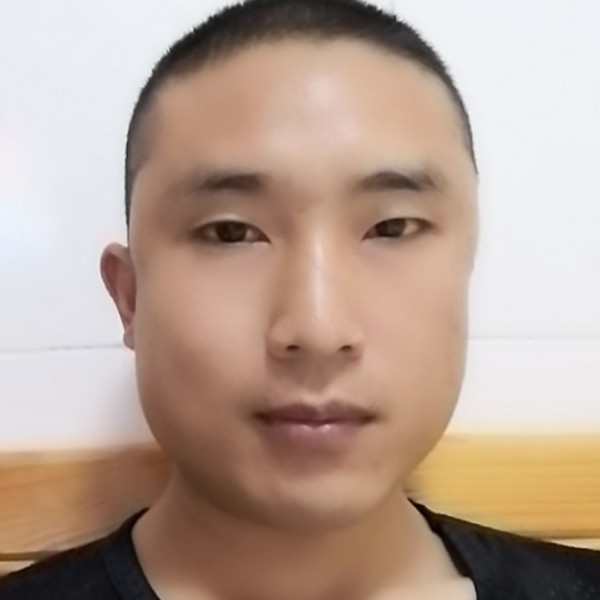 寂冷泪了香烟的照片