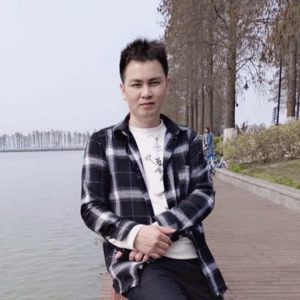 腼腆爱火龙果的照片