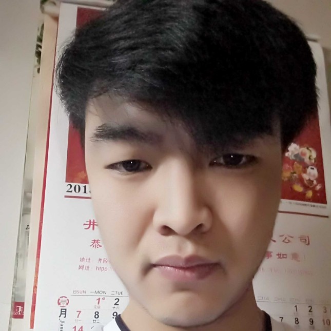直率和小蘑菇的照片