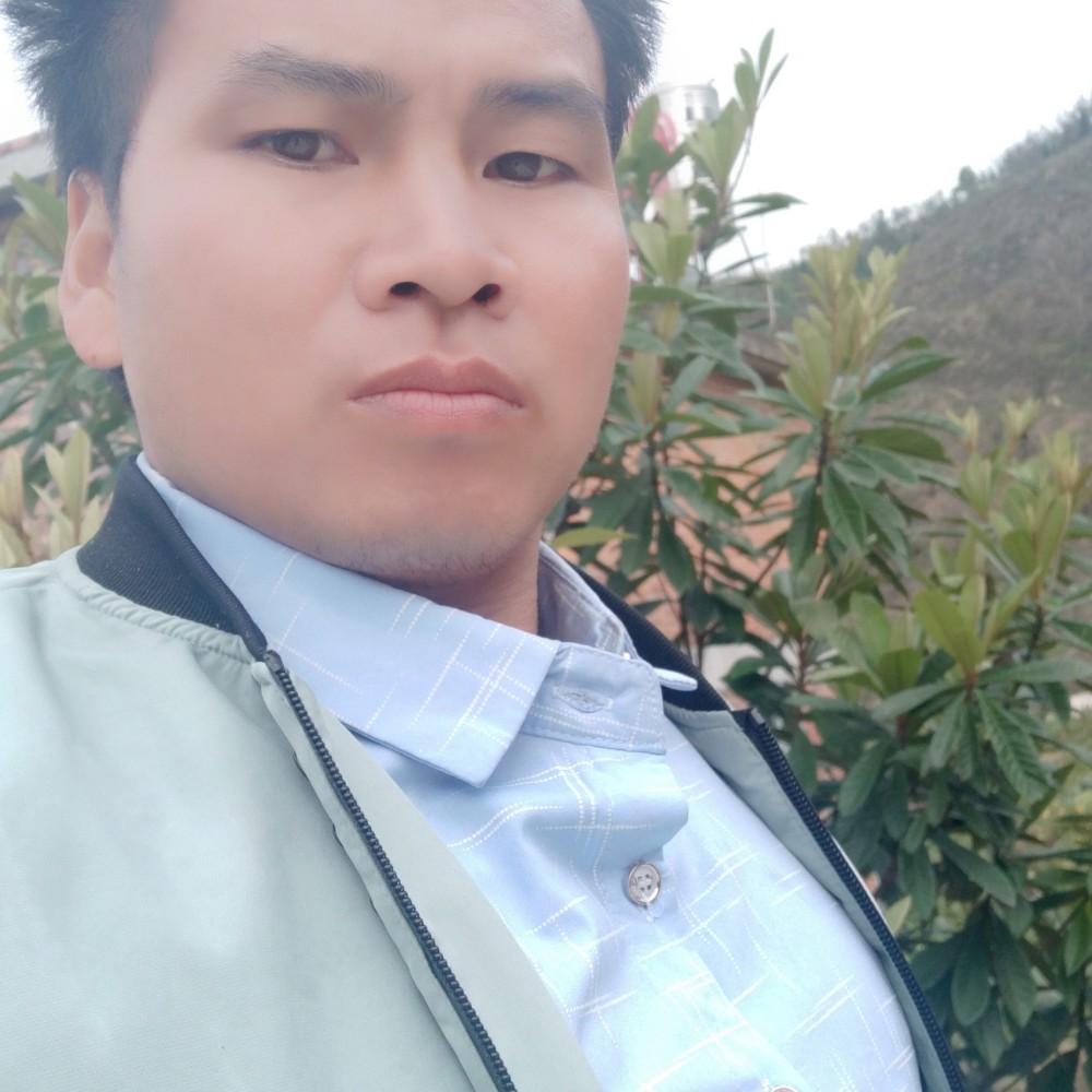 冰淇淋开心的照片