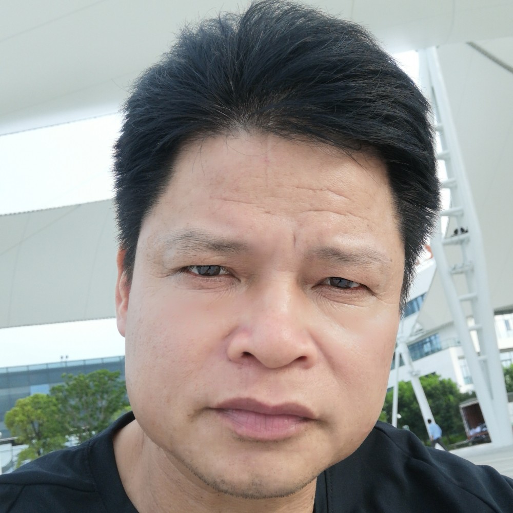 帅哥缓慢的照片