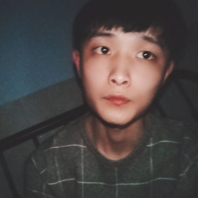 桎梏丷的照片