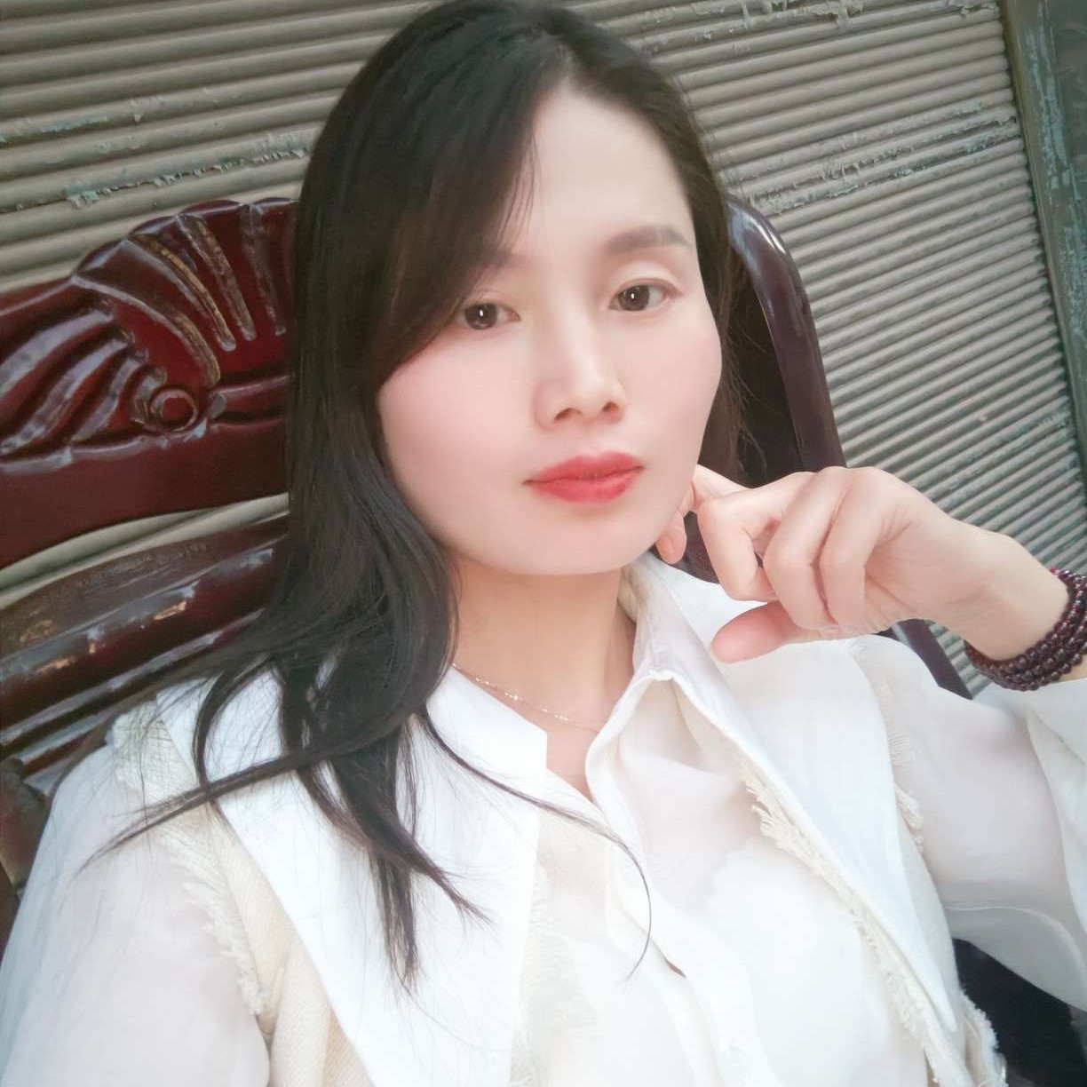 纯过半条街的照片
