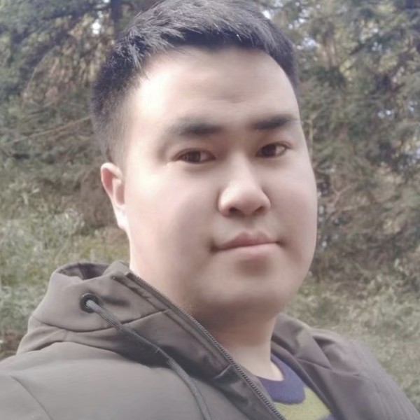 直率回眸哑铃的照片