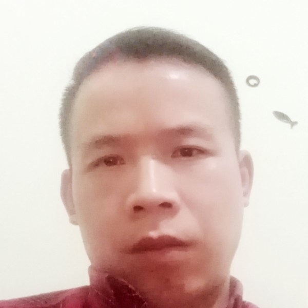 板栗吃醋等待的照片