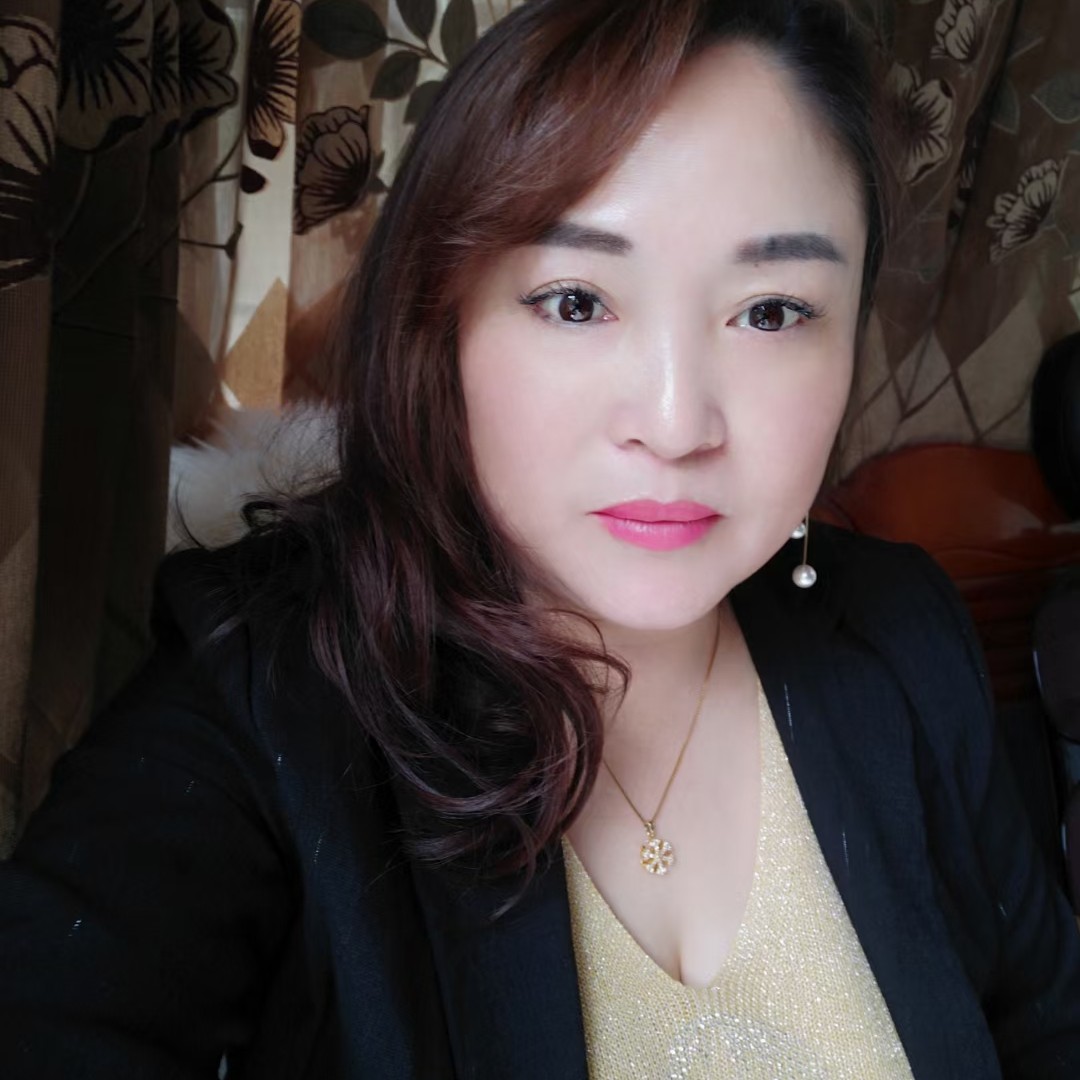 听话挽手绝影的照片