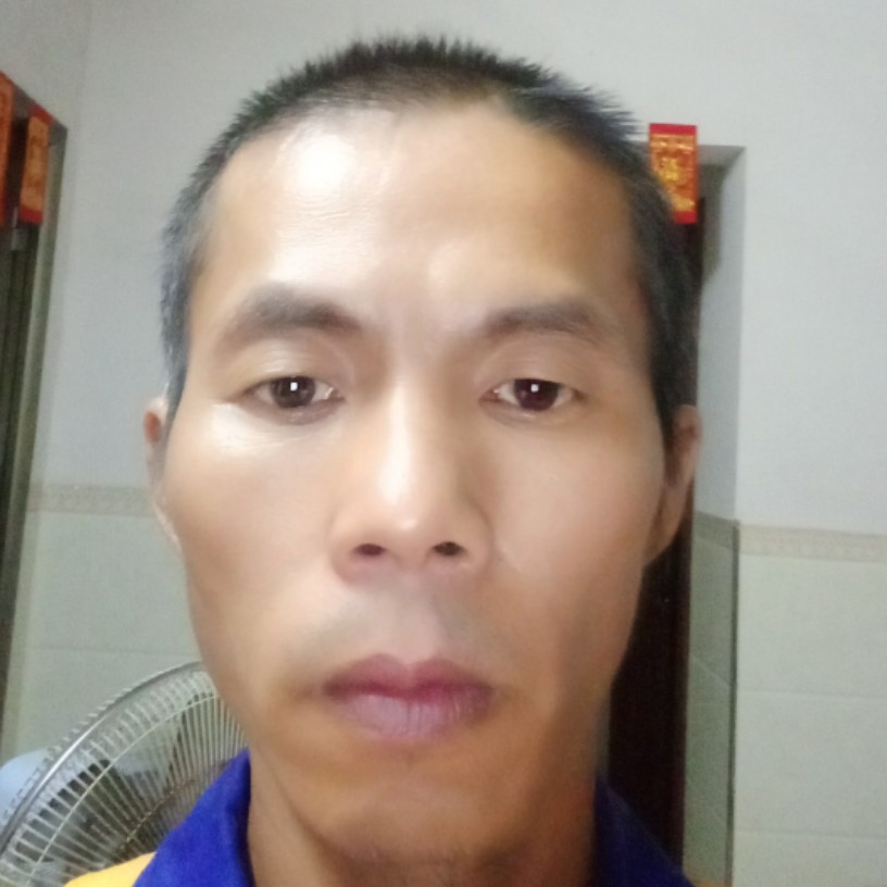 体贴苦恋铅笔的照片